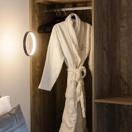 Lilian & Vivian Suites By Corfuescapes Apartment