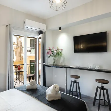 Lilian & Vivian Suites By Corfuescapes *