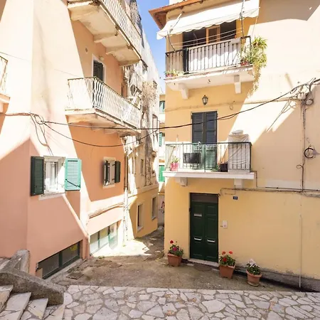 Lilian & Vivian Suites By Corfuescapes Apartment