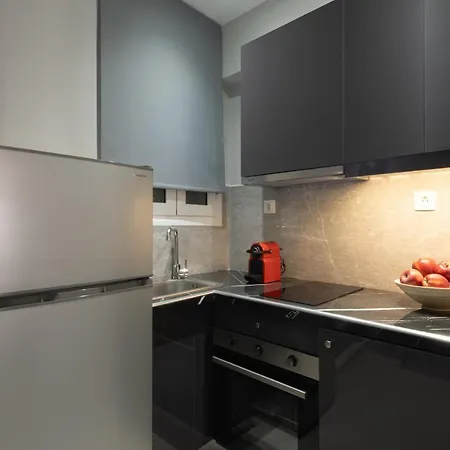 Lilian & Vivian Suites By Corfuescapes Apartment