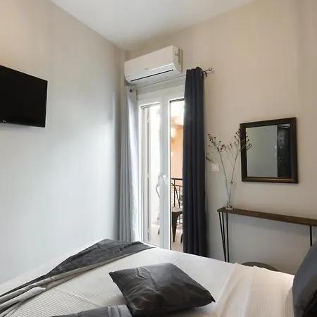 Lilian & Vivian Suites By Corfuescapes